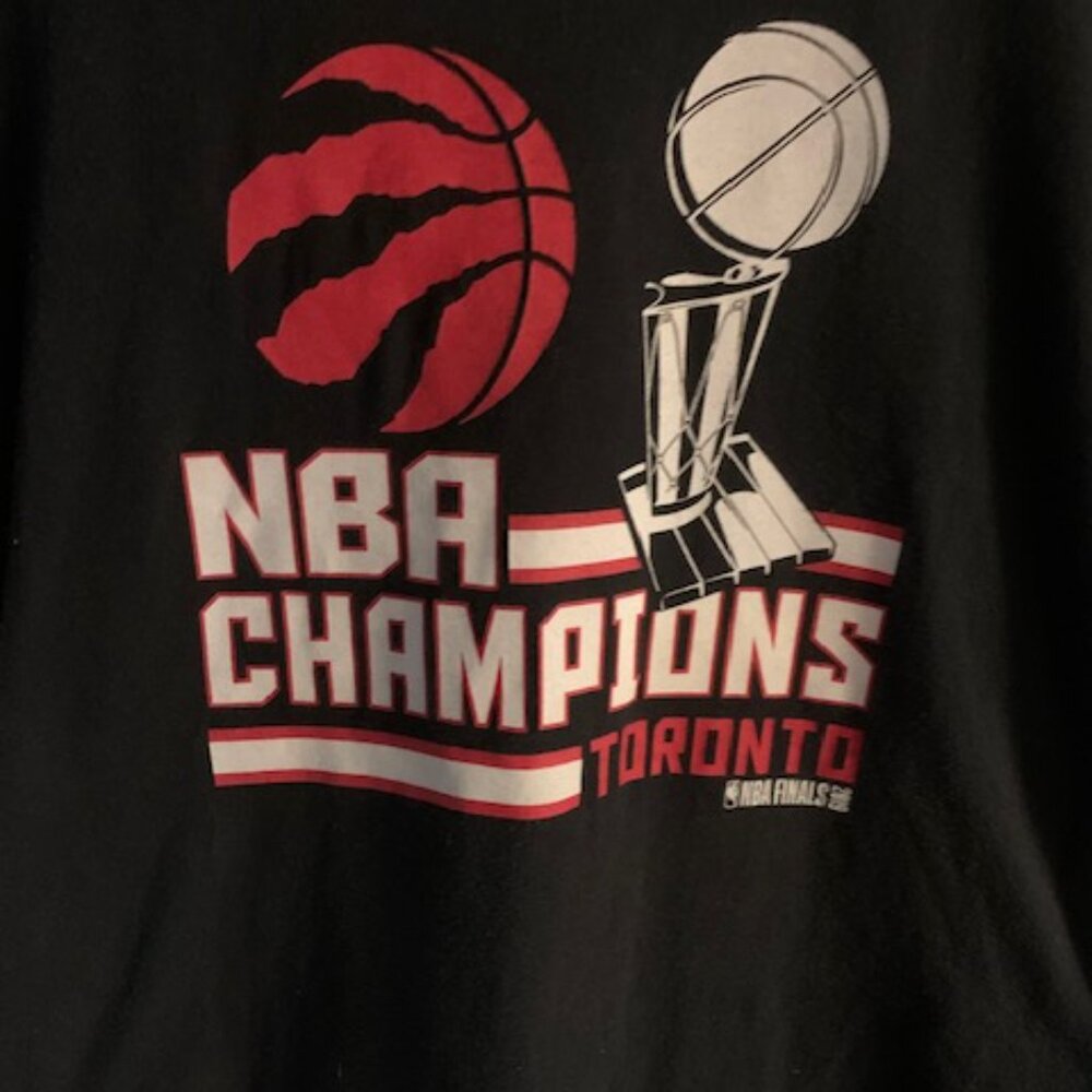 TORONTO RAPTORS CHAMPIONSHIP ROSTER - Picture 2 of 5